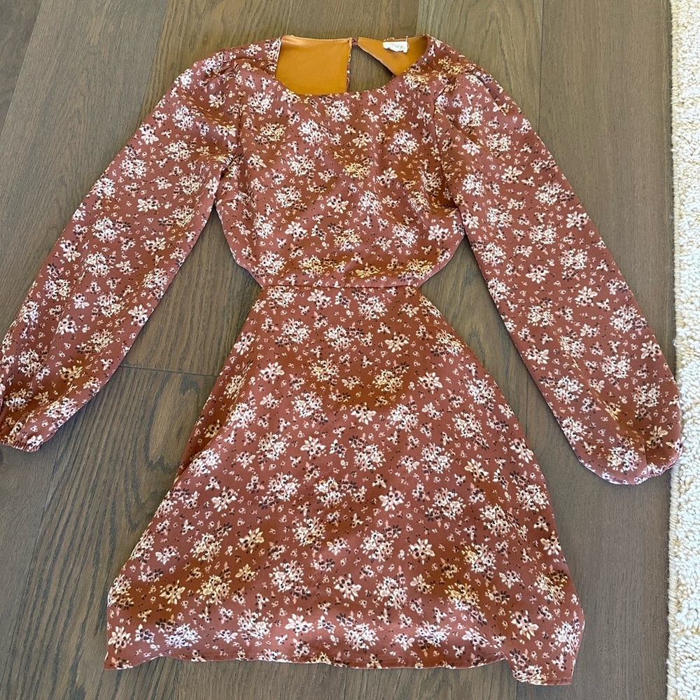 Le Lis Brown Floral Dress